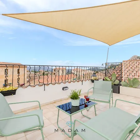L' Altana Apartment *